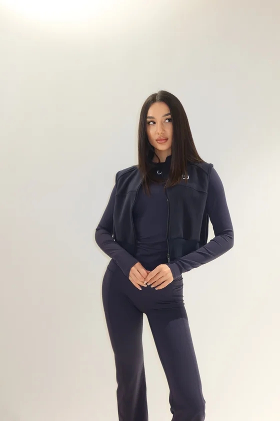 Longsleeve and soft vest set