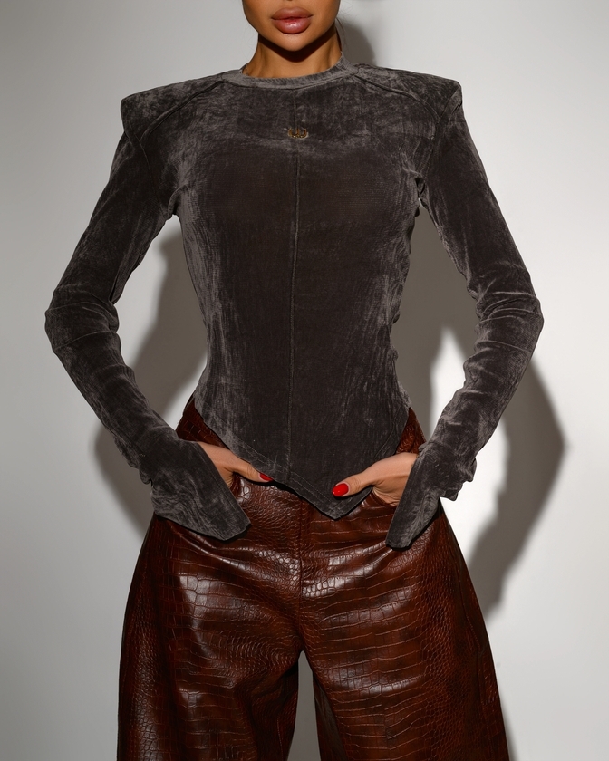 Asymmetric velvet top