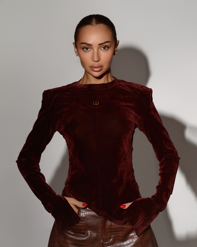 Asymmetric velvet top